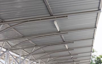 installing Leac A Li metal roofing